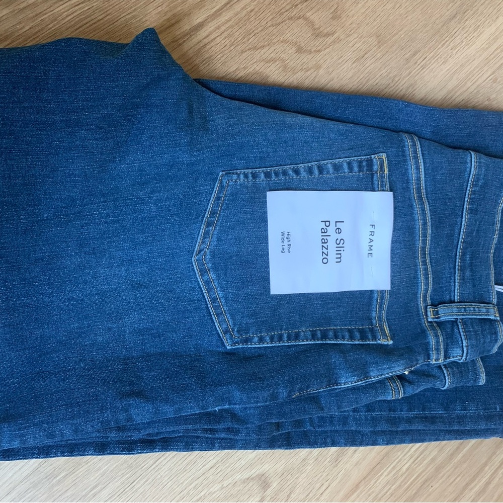 NWT- Women’s FRAME jeans ,Great Deal!